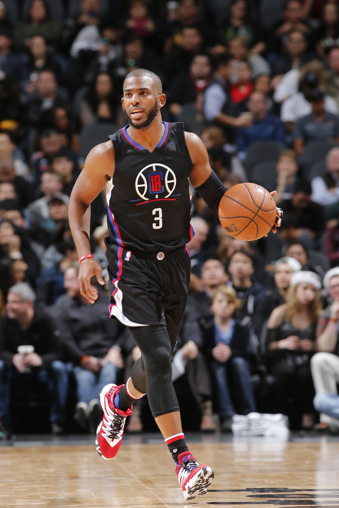 赛事赛程-保罗坦言早年效仿乔丹科比出手动作 如今已将重心转向商业领域